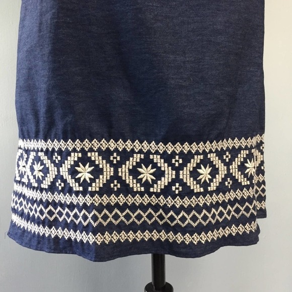 𝅺dressbarn Westport Off the Shoulder Flounce Embroidered Chambray Dress Size S - Picture 7 of 12